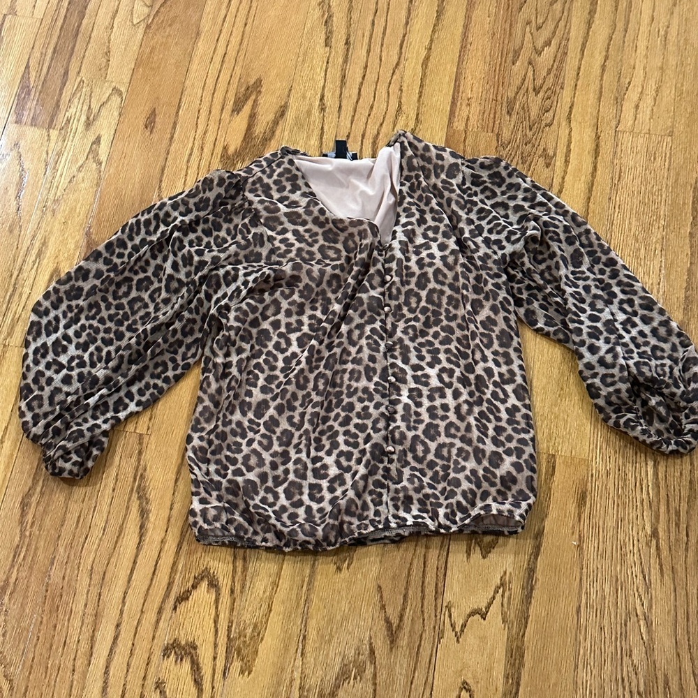 Leopard Print Blouse - Picture 2 of 4